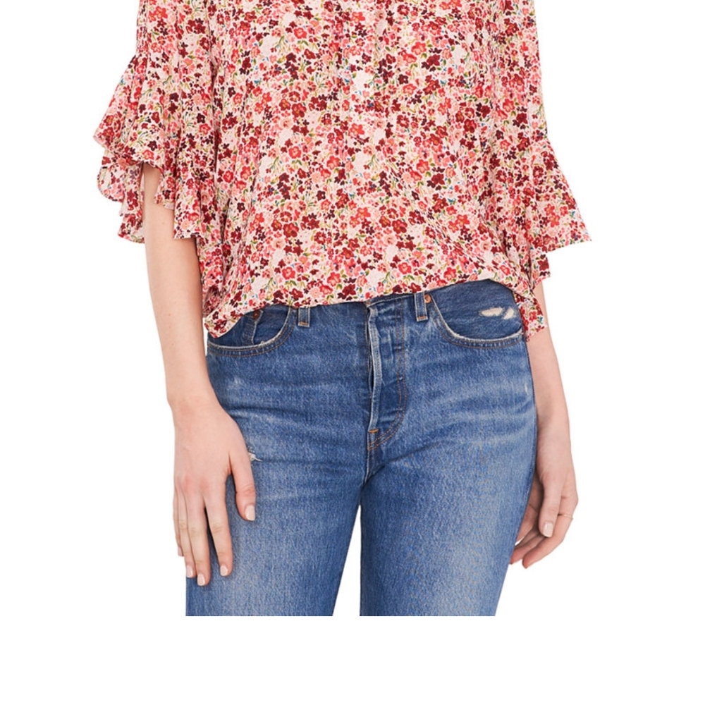 Vince‎ Camuto Floral Ruffle Sleeve Blouse – Women’s Size 2X